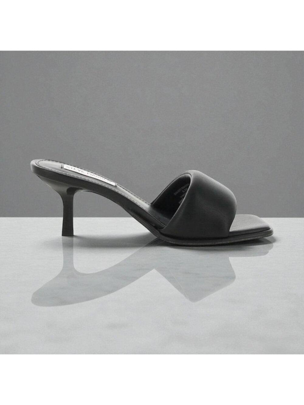 STEVE MADDEN Snazzy Black Padded Sandals Heels Size 11 NEW NWOB